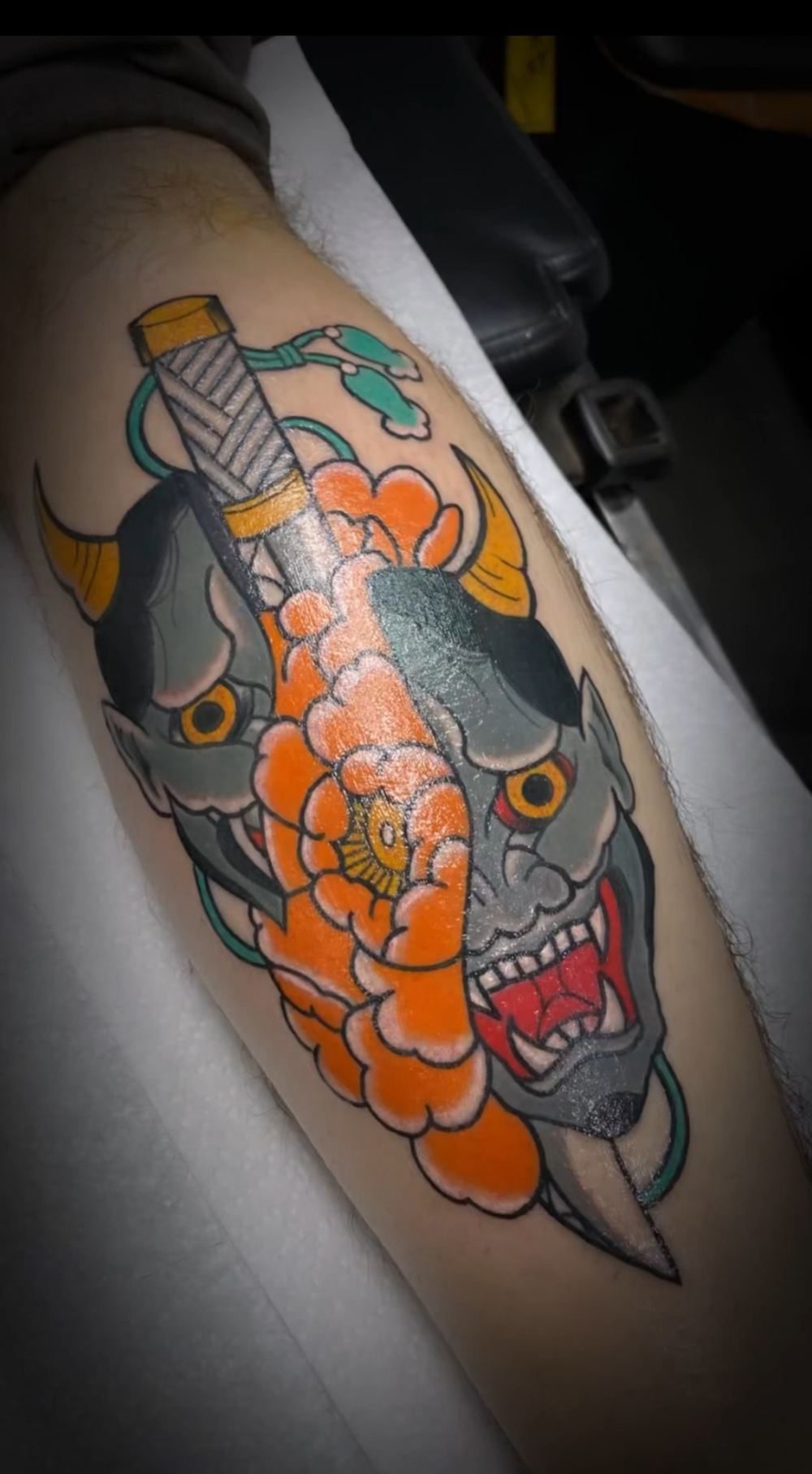 Tatuaje tradicional de máscara Hannya